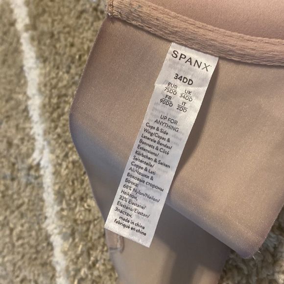 Spanx 34DD Up For Anything Strapless Bra - Picture 7 of 8